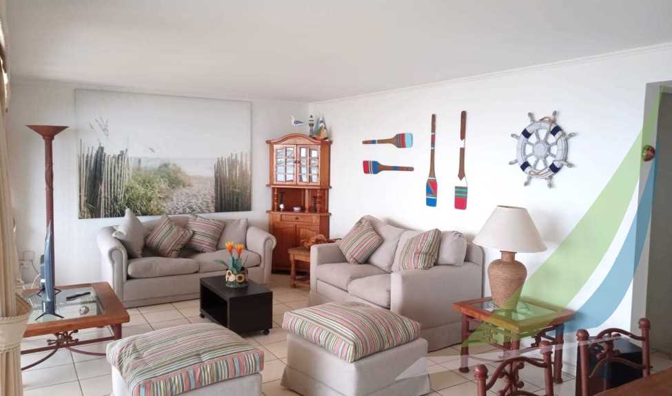 Línea 1, capacidad 9 personas, 4 dormitorios, 3 baños, edificio 11.